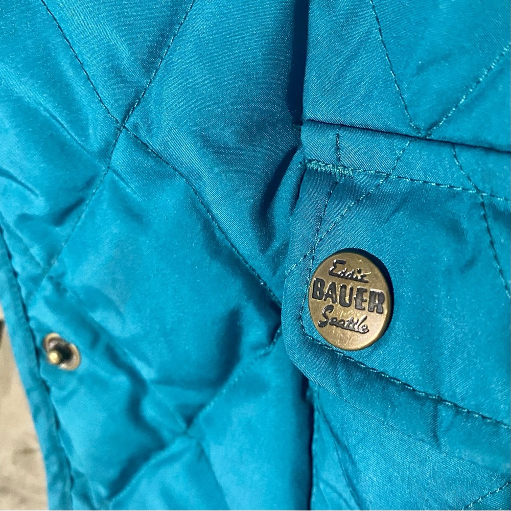 Eddie Bauer Lightweight Goose Down Classic Quilted Teal Jacket - Picture 3 of 6